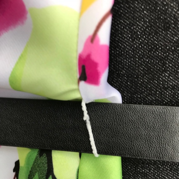 AIRY FLORAL TOP - Picture 4 of 8